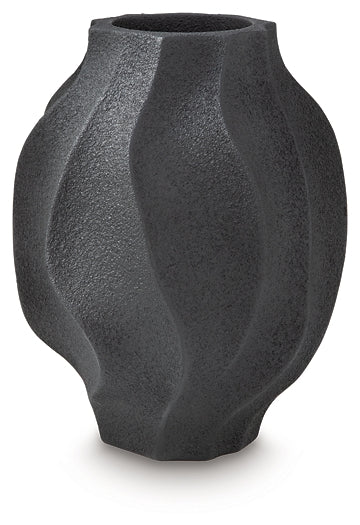 Judworth Vase