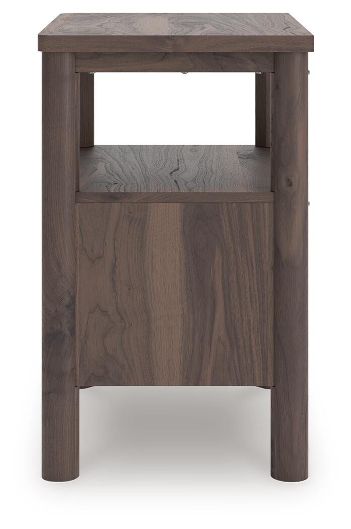 Pamytta Twin Panel Platform Bed, Dresser, Mirror, Chest and Nightstand