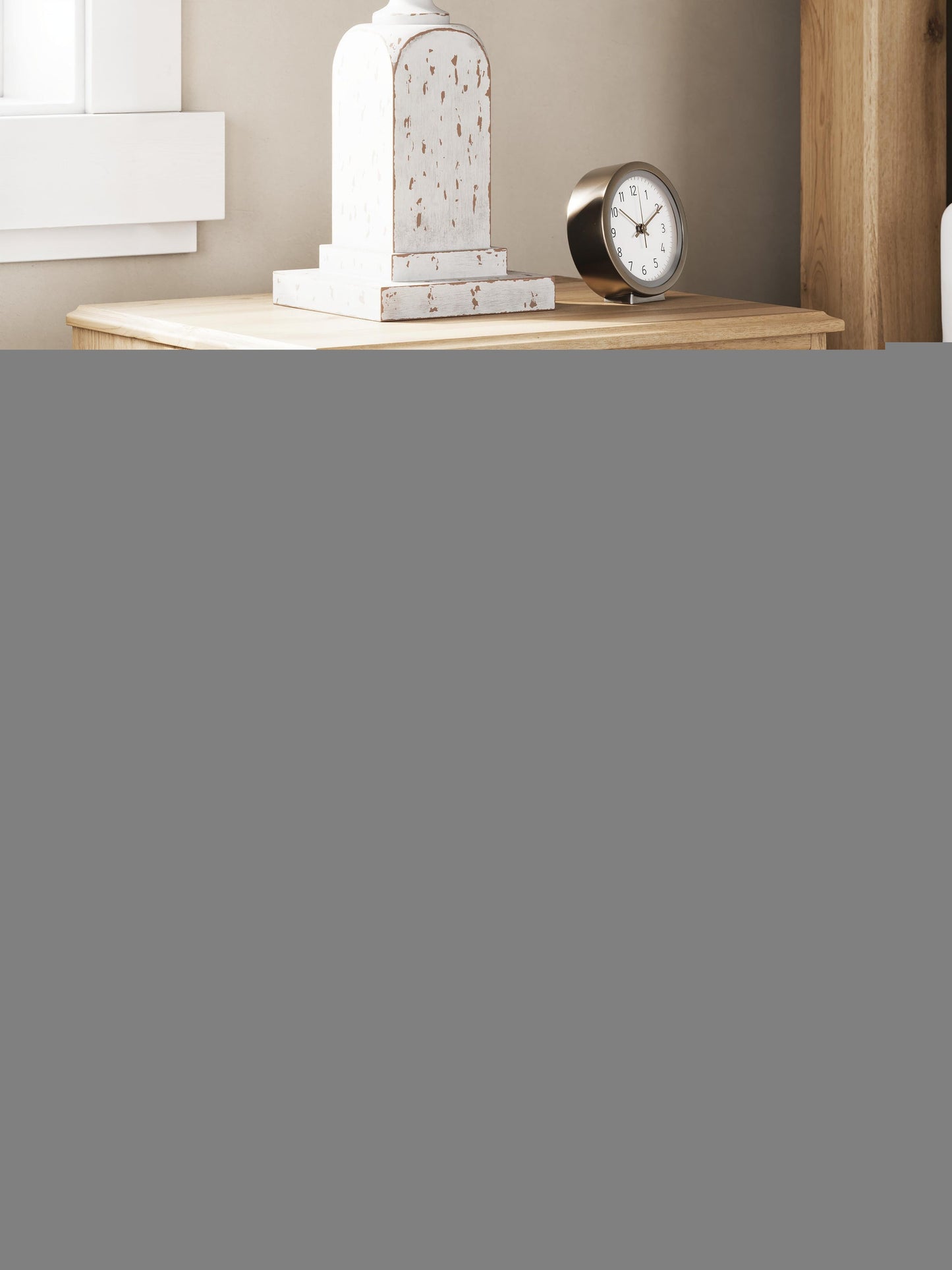 Aleaport Twin Panel Bed with Mirrored Dresser and Nightstand